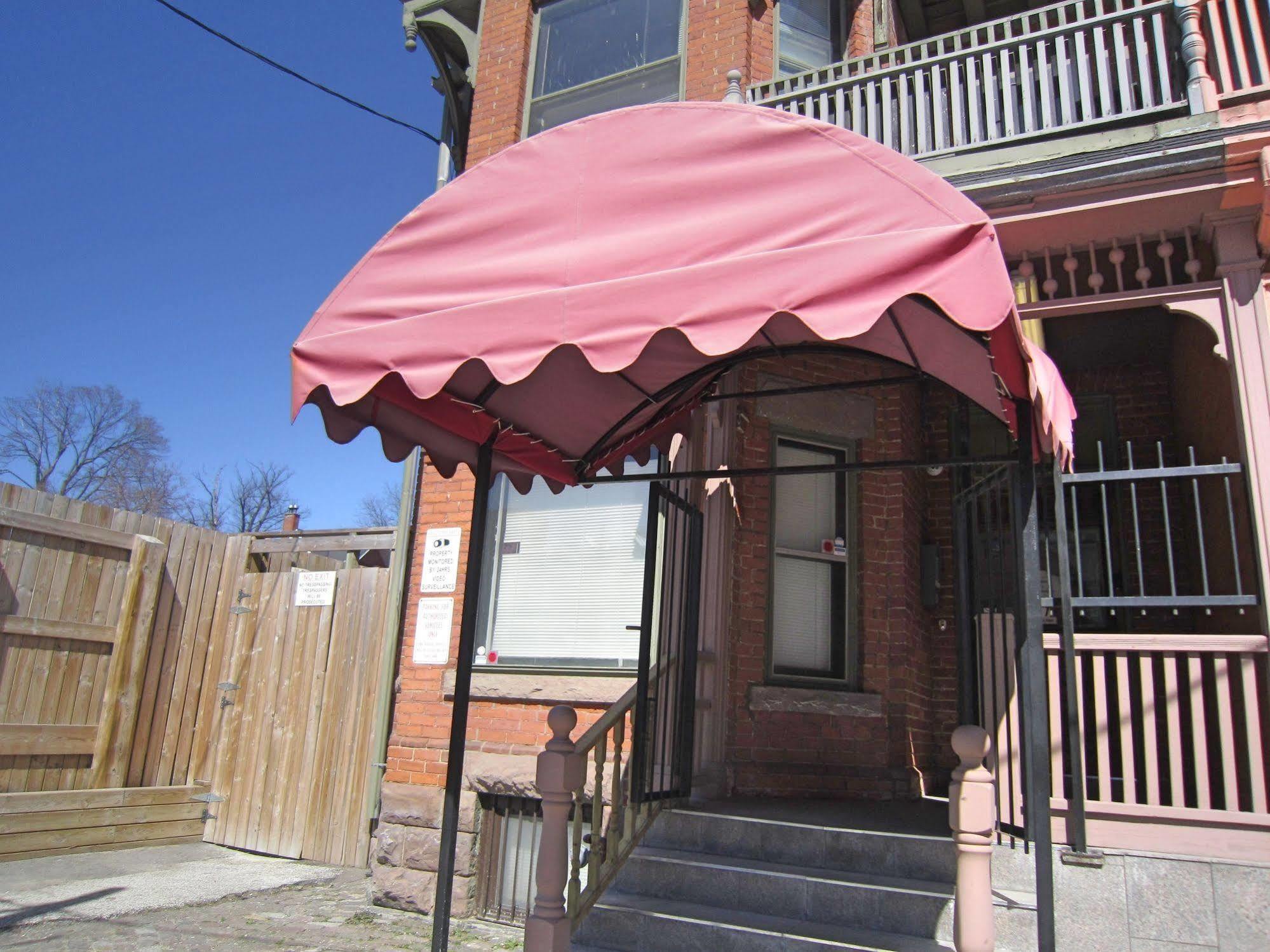 Spadina 11 Guesthouse Toronto Extérieur photo
